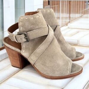 Frye Dani Pickstitch Peep Toe Heeled Sandal Suede Leather